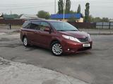 Toyota Sienna 2014 года за 12 750 000 тг. в Алматы – фото 2