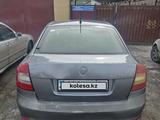 Skoda Octavia 2012 года за 1 800 000 тг. в Атырау – фото 4