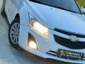 Chevrolet Cruze 2015 годаfor5 200 000 тг. в Атырау – фото 2