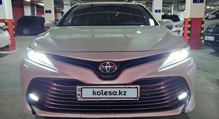 Toyota Camry 2021 года за 17 500 000 тг. в Астана