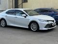 Toyota Camry 2020 года за 14 500 000 тг. в Алматы