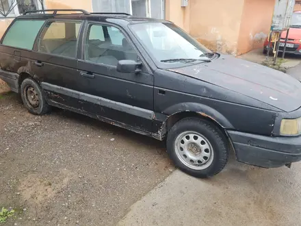 Volkswagen Passat 1990 года за 700 000 тг. в Шымкент