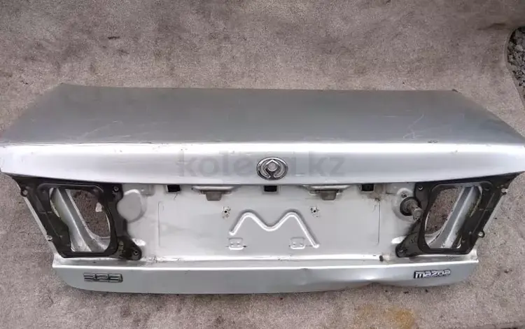 Крышка багажника на Mazda 323 за 15 000 тг. в Караганда