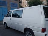 Volkswagen Transporter 2000 года за 5 000 000 тг. в Житикара – фото 4