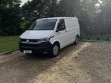 Volkswagen Transporter 2021 года за 17 700 000 тг. в Алматы – фото 2