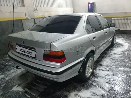 BMW 318 1992 года за 1 000 000 тг. в Уштобе – фото 7