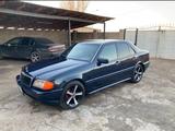 Mercedes-Benz C 200 1996 годаfor1 550 000 тг. в Тараз – фото 2