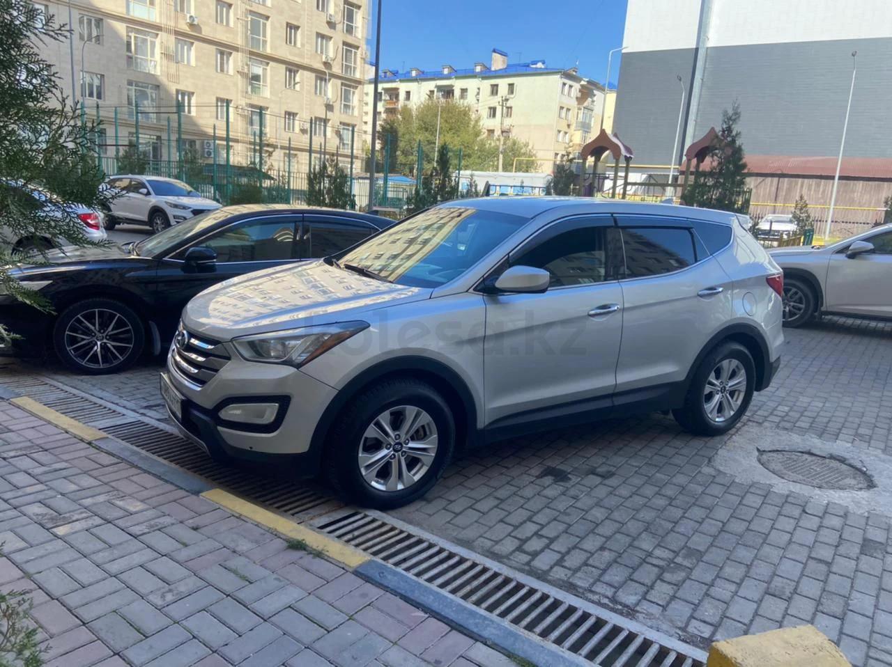 Hyundai Santa Fe 2015 г.