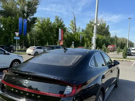 Hyundai Sonata 2023 годаүшін11 800 000 тг. в Алматы – фото 6