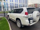 Toyota Land Cruiser Prado 2013 года за 13 000 000 тг. в Астана – фото 3