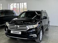 Toyota Highlander 2013 года за 12 200 000 тг. в Астана