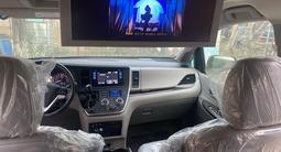 Toyota Sienna 2016 года за 16 200 000 тг. в Алматы – фото 3