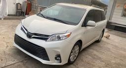 Toyota Sienna 2016 года за 16 200 000 тг. в Алматы