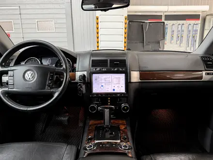 Volkswagen Touareg Exclusive Atmosphere 2007 года за 6 490 000 тг. в Алматы – фото 16