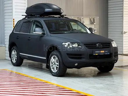 Volkswagen Touareg Exclusive Atmosphere 2007 года за 6 490 000 тг. в Алматы – фото 3