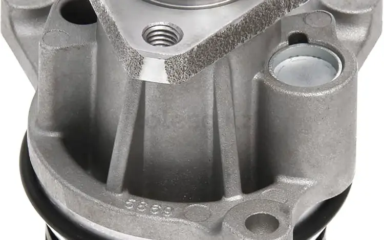 Помпа Ford Mustang 2.3L EcoBoost за 30 000 тг. в Алматы