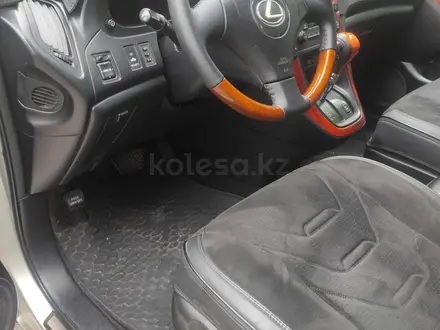 Lexus RX 300 2002 года за 5 500 000 тг. в Алматы – фото 14
