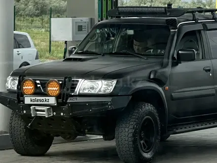 Nissan Patrol 2004 года за 9 000 000 тг. в Алматы