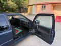 Volkswagen Golf 1997 года за 1 100 000 тг. в Алматы – фото 4