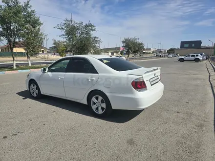 Toyota Camry 2004 года за 5 000 000 тг. в Актау – фото 2