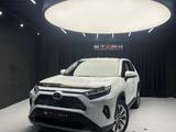 Toyota RAV4 2022 года за 18 800 000 тг. в Астана
