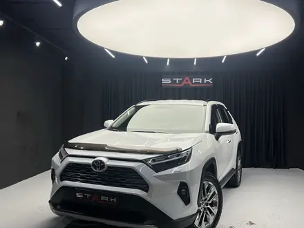 Toyota RAV4 2022 года за 18 800 000 тг. в Астана