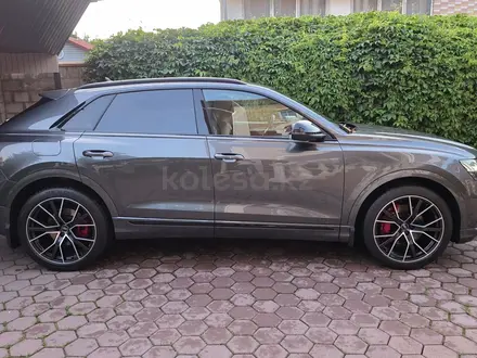 Audi Q8 2022 года за 40 500 000 тг. в Алматы – фото 11