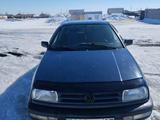 Volkswagen Vento 1994 года за 1 800 000 тг. в Астана – фото 2