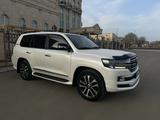 Toyota Land Cruiser 2018 годаүшін45 500 000 тг. в Уральск