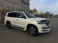 Toyota Land Cruiser 2018 годаүшін45 500 000 тг. в Уральск