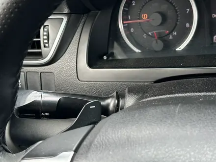 Toyota Camry 2014 года за 7 900 000 тг. в Атырау – фото 15