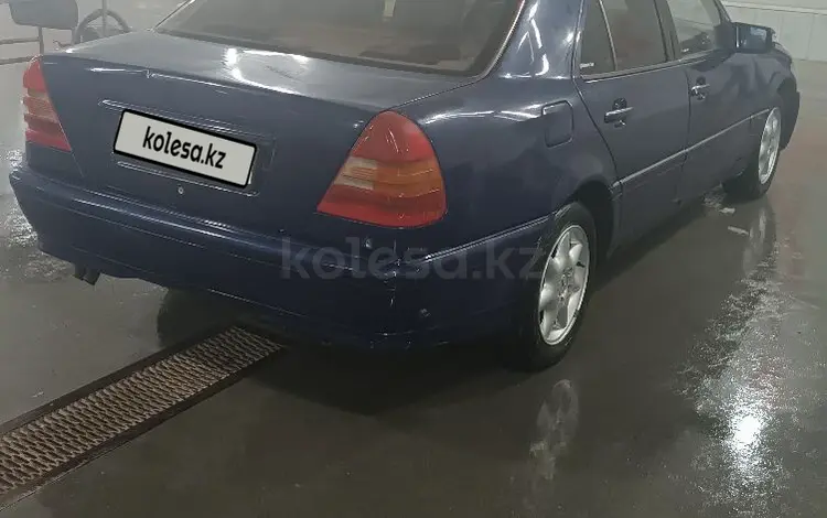 Mercedes-Benz C 220 1994 года за 2 000 000 тг. в Кокшетау