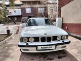 BMW 520 1989 года за 1 180 000 тг. в Тараз – фото 2