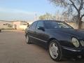 Mercedes-Benz E 280 1999 года за 3 000 000 тг. в Алматы – фото 2