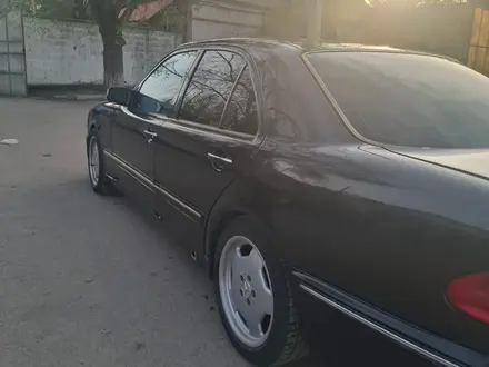Mercedes-Benz E 280 1999 года за 3 000 000 тг. в Алматы – фото 12