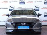 Hyundai Sonata 2020 года за 12 400 000 тг. в Алматы – фото 2