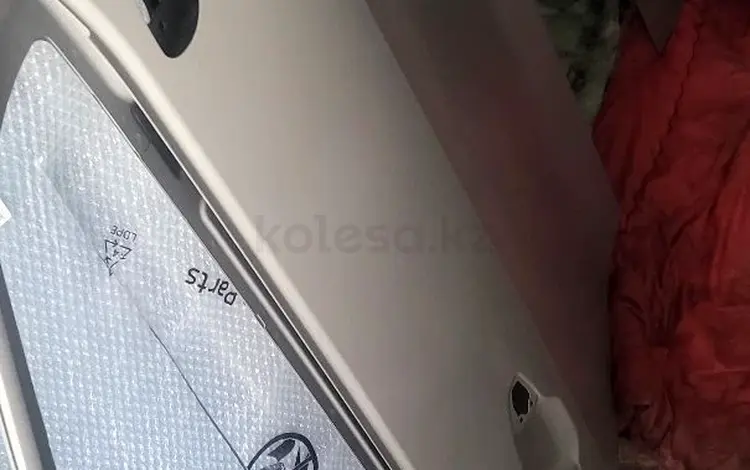 Двери на HYUNDAI KIA за 1 000 тг. в Шымкент