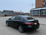 Toyota Camry 2015 года за 6 000 000 тг. в Актобе – фото 3