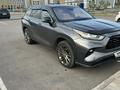 Toyota Highlander 2021 годаүшін20 000 000 тг. в Астана