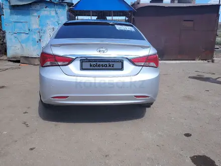 Hyundai Sonata 2013 года за 3 000 000 тг. в Темиртау – фото 3