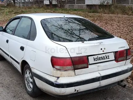 Toyota Carina E 1995 года за 1 650 000 тг. в Усть-Каменогорск – фото 3