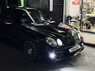 Mercedes-Benz E 55 AMG