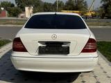 Mercedes-Benz S 320 1999 года за 3 700 000 тг. в Тараз – фото 3