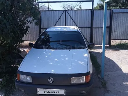 Volkswagen Passat 1992 года за 1 200 000 тг. в Уральск – фото 3