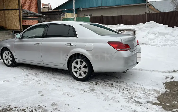 Toyota Avalon 2006 годаfor4 300 000 тг. в Алматы