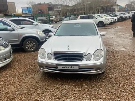 Mercedes-Benz E 200 2005 года за 5 500 000 тг. в Кокшетау – фото 2