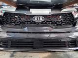 Kia sorento передний бампер с камерой в отличном состоянии за 10 000 тг. в Шымкент