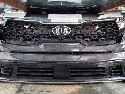 Kia sorento передний бампер с камерой в отличном состоянии за 10 000 тг. в Шымкент