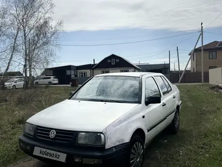 Volkswagen Vento 1992 года за 800 000 тг. в Петропавловск – фото 4