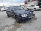 Mercedes-Benz E 220 1995 года за 1 750 000 тг. в Актау